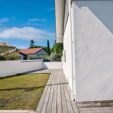 Villa Des Pins